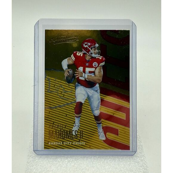 2018 Panini Absolute Football Patrick Mahomes II No. 49 Kansas City Chiefs - Picture 1 of 2